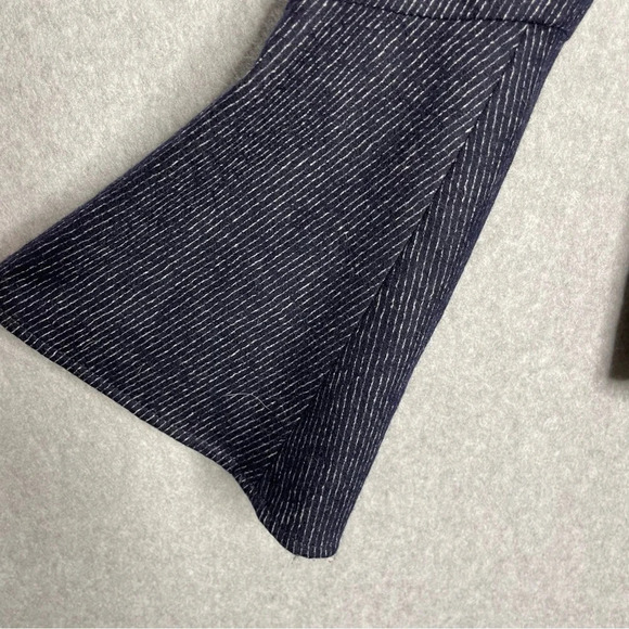 Anthropologie Cartonnier Wool Blend Bell Sleeve Navy Pinstripe Blazer - Picture 8 of 9